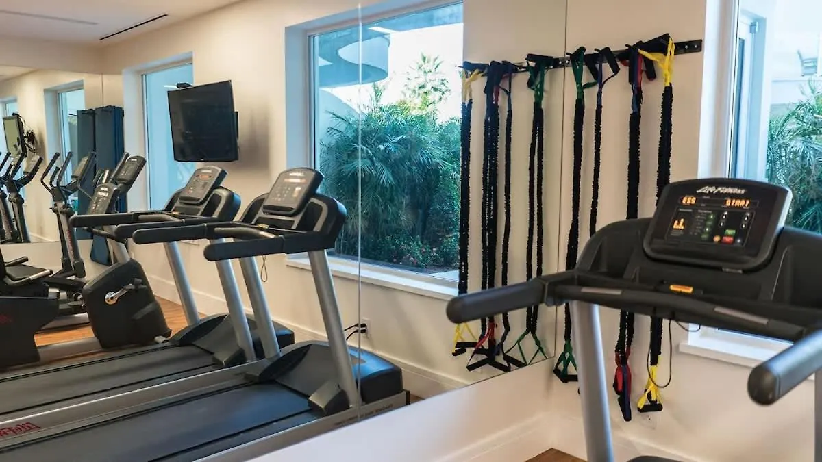 נסאו Two Bedroom Cable Beach Condo With Patio 0*,